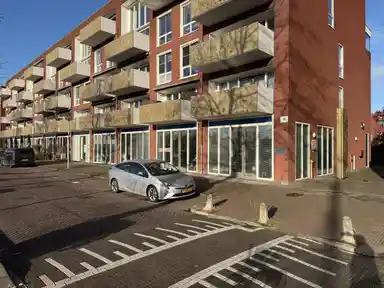 200m2 apartment to rent for 4150€/month in Veilinghavenkade 131, Utrecht