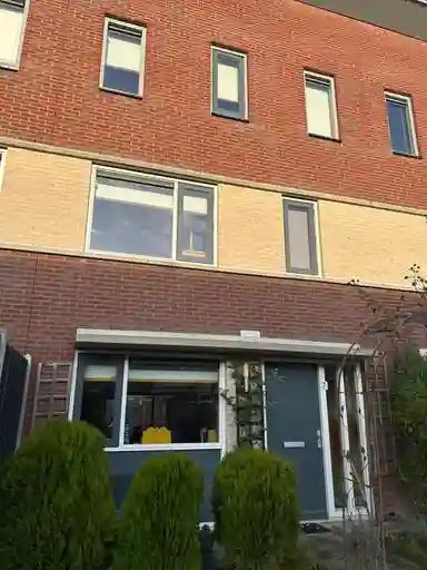 82m2 house to rent for 935.5€/month in Brahmsstraat 7, Zutphen