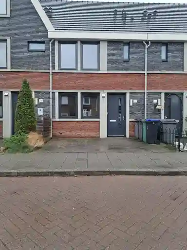 107m2 house to rent for 1842€/month in Papelaan 42, Weesp