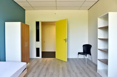 28m2 room te huur voor 679.73€/maand in Winschoterdiep 46, Groningen