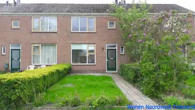 m2 house te huur voor 748.4€/maand in Hollandse Straat 44, St.-Annaparochie