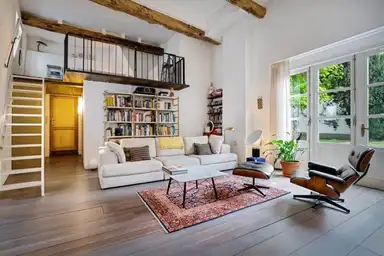 100m2 apartment in affitto per 3100€/mese a Looiersgracht, Maastricht