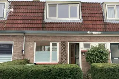 65m2 anti-squat te huur voor 100€/maand in Bloemstraat, Koog aan de Zaan