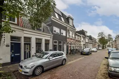 90m2 house à louer pour 2850€/mois à Leidsestraat 113, Haarlem