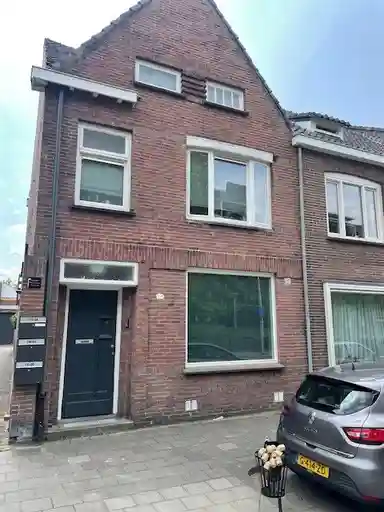 33m2 studio te huur voor 726€/maand in Primus van Gilsstraat 1, Tilburg