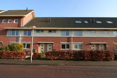 111μ² house προς ενοικίαση για 2050€/μήνα σε Ida Gerhardtstraat 31, Almere