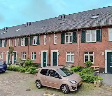 120m2 house to rent for 2200€/month in Valse IJsboutpad, Hoef en Haag