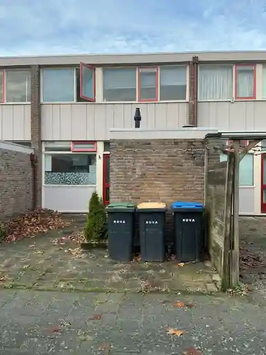 m2 house to rent for 626.66€/month in Duymaer van Twiststraat 11, Steenwijk