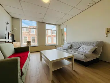34m2 apartment te huur voor 880€/maand in Obrechtstraat 402B, The Hague
