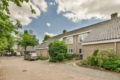 125μ² house προς ενοικίαση για 2100€/μήνα σε Van Speijklaan 14, Hilversum