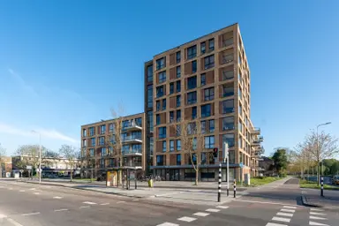 92μ² apartment προς ενοικίαση για 1673€/μήνα σε Willem de Zwijgerlaan, Alphen aan den Rijn