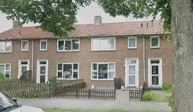 m2 house to rent for 610.05€/month in Van Dekemalaan 32, Heerenveen