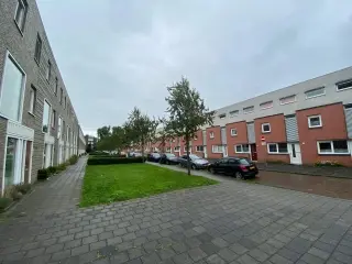 102m2 house to rent for 1695€/month in Bonairestraat, Groningen