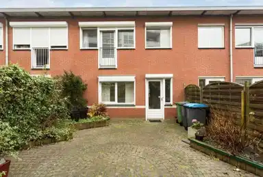 97m2 house to rent for 2152€/month in Parallelweg 5, Apeldoorn