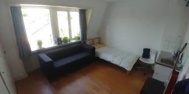 14m2 room to rent for 280€/month in Van de Spiegelstraat, Delft