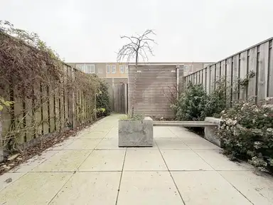 132m2 house à louer pour 3500€/mois à Scheepsbouwweg, Amsterdam