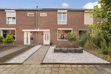 117m2 house to rent for 1250€/month in Frederik Hendrikstraat, Weert
