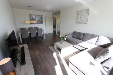 100μ² apartment προς ενοικίαση για 2500€/μήνα σε Kringloop, Amstelveen