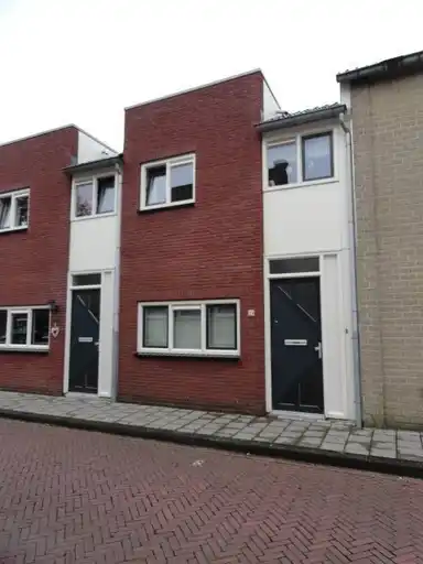 89m2 house to rent for 1260€/month in Nieuwstraat, Enschede