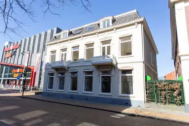 32m2 apartment à louer pour 754.35€/mois à Burgemeester van Nispenstraat, Doetinchem