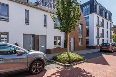 105m2 house to rent for 1475€/month in Wilhelminastraat 59, Weert