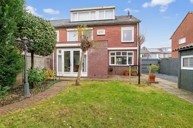 119m2 house in affitto per 3300€/mese a Verremeer 96, Rijsenhout