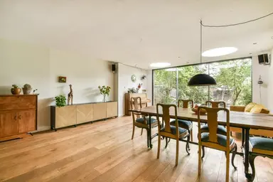 146μ² house προς ενοικίαση για 3500€/μήνα σε Volendammerweg, Amsterdam