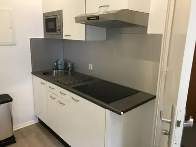 30m2 studio te huur voor 930€/maand in Menno van Coehoornstraat 52A-01, Maastricht