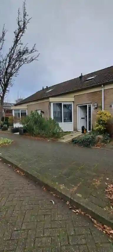 57m2 house te huur voor 713.52€/maand in Meidoornlaan 22, Alkmaar