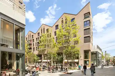 94m2 apartment to rent for 1410€/month in Emmapassage, Tilburg