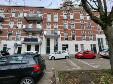 117m2 apartment à louer pour 1379€/mois à Burgemeester Hoffmanplein 77, Rotterdam