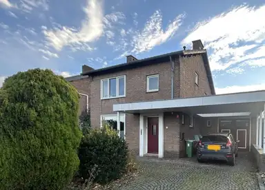 228m2 house te huur voor 1395€/maand in Stationsstraat, Gronsveld