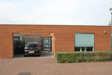 100m2 house to rent for 1275€/month in Fluweelstraat 4, Helmond