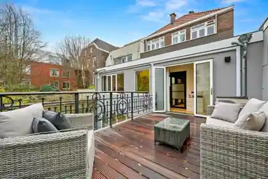 220m2 apartment zur Miete für 4750€/Monat in De Ruijterstraat 25A, The Hague