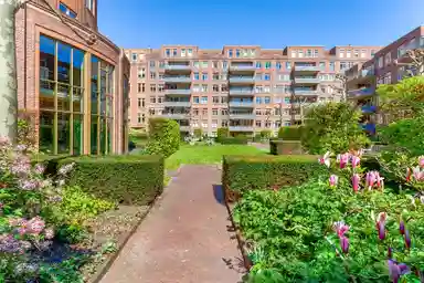 145m2 apartment te huur voor 2400€/maand in Louise Henriëttestraat 21, The Hague