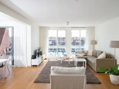 78μ² apartment προς ενοικίαση για 2350€/μήνα σε Hellingweg 22, The Hague