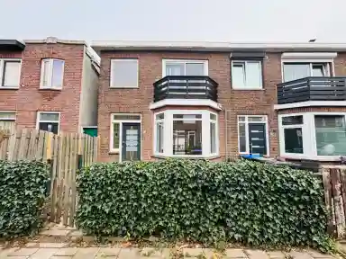 95m2 apartment to rent for 1337€/month in Jacob van Lennepstraat 12, Dordrecht