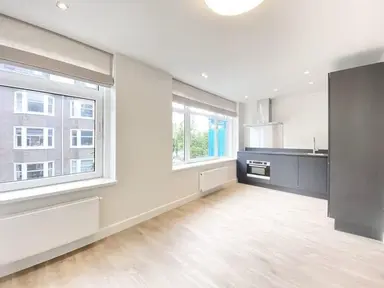 50m2 apartment to rent for 2500€/month in Woestduinstraat, Amsterdam