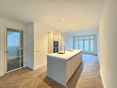 140m2 apartment to rent for 3150€/month in Uiterwaardenstraat, Amsterdam