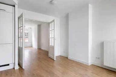 70m2 apartment to rent for 2450€/month in Ruysdaelstraat, Amsterdam