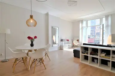 80m2 apartment à louer pour 2750€/mois à Alexander Boersstraat, Amsterdam
