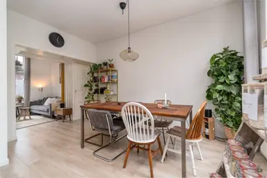 65m2 house à louer pour 1695€/mois à Oranjestraat, Leiden