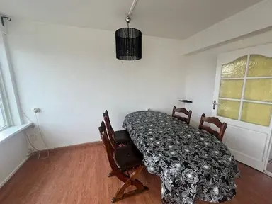 85m2 house to rent for 1250€/month in Berfloplein, Hengelo