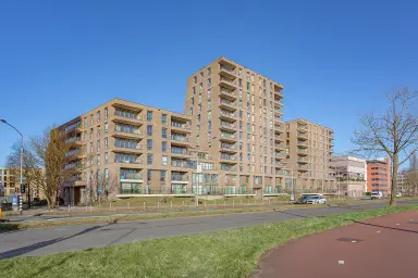 107m2 apartment à louer pour 2121€/mois à Amerikaweg, Haarlem