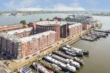 75m2 apartment te huur voor 2700€/maand in Barcelonaplein 67, Amsterdam