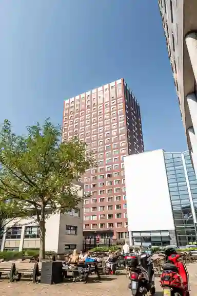 20m2 studio te huur voor 578.64€/maand in Leemansplein 239, The Hague
