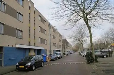 95m2 apartment to rent for 860€/month in Afrikalaan, Delft