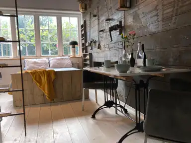 18m2 studio to rent for 1000€/month in Beltweg, Kampen