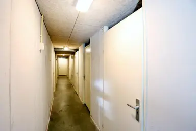 93m2 apartment to rent for 2695€/month in Gevers Deynootweg, The Hague