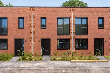 102m2 house to rent for 1595€/month in Anna J. Cooperstraat 23, Almere